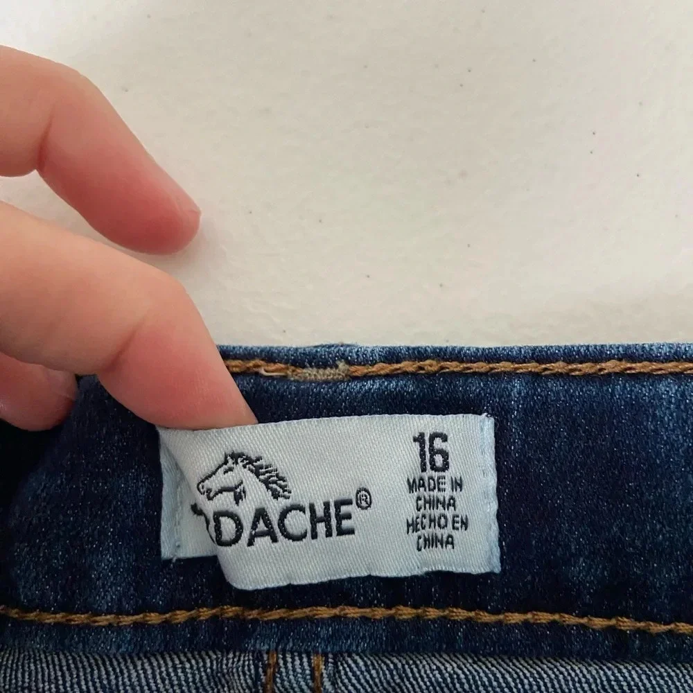 NWOT | Jordache‎ girl’s dark wash ripped distressed hem jean shorts — size 16